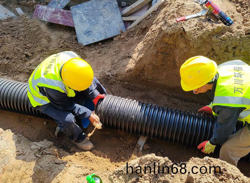 “五一”假(jia)期不停工 堅守一線保工期 緻敬一線工作(zuo)者